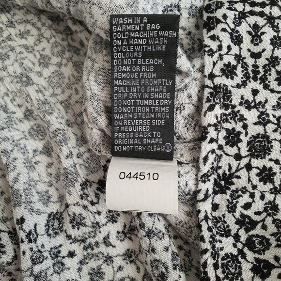 Sportsgirl Boho Floral Top - Picture 13 of 13